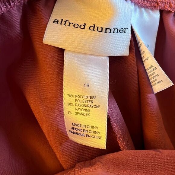 Alfred Dunner size 16 NWT pink slacks with elastic waist -‎ 2797 - Picture 3 of 5